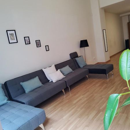 Nice Duplex Apartment Барселона Екстериор снимка